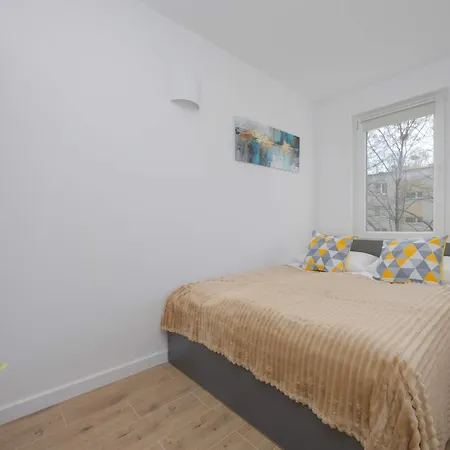 Appartement Bright Close To Centre By Renters
