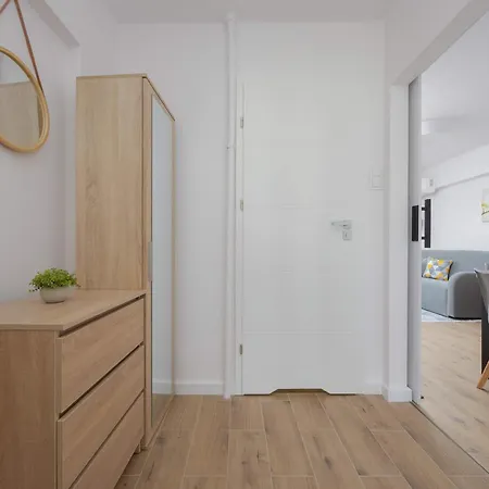 Bright Close To Centre By Renters 公寓 华沙